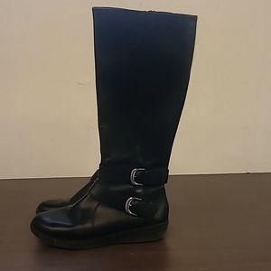 FitFlop Black Boots 7.5